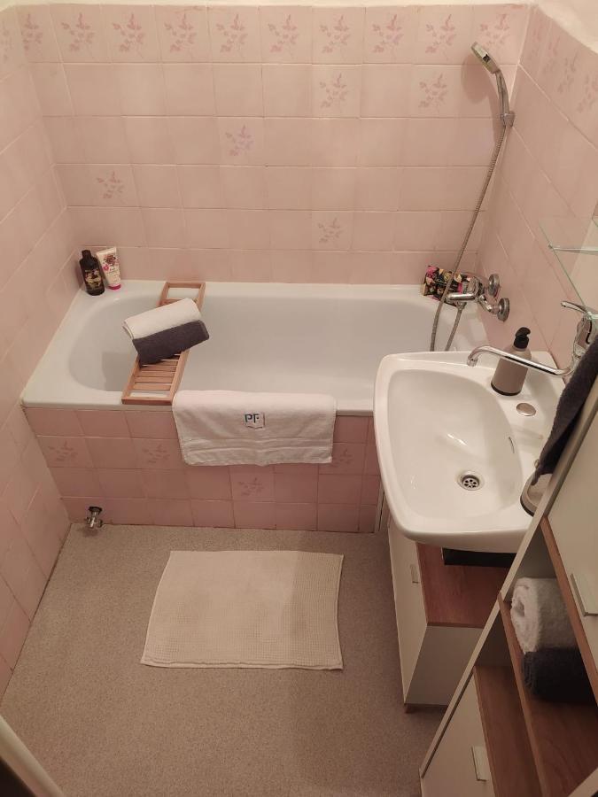 Byt Pro Dva Apartment Blansko Exterior photo