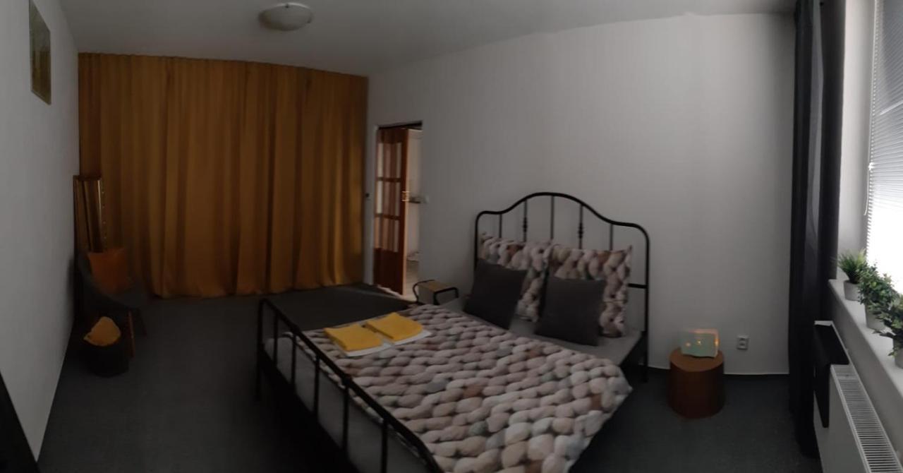 Byt Pro Dva Apartment Blansko Exterior photo